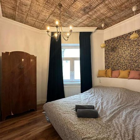 Crystal Apartament Lublin Bagian luar foto