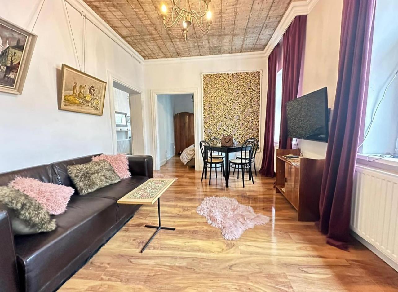 Crystal Apartament Lublin Bagian luar foto